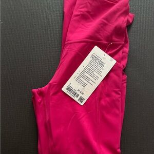 NWT-Lululemon Passionate Pink Leggings w/ Pockets